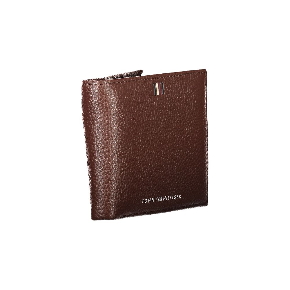 Tommy Hilfiger Elegant Brown Leather Bifold Wallet