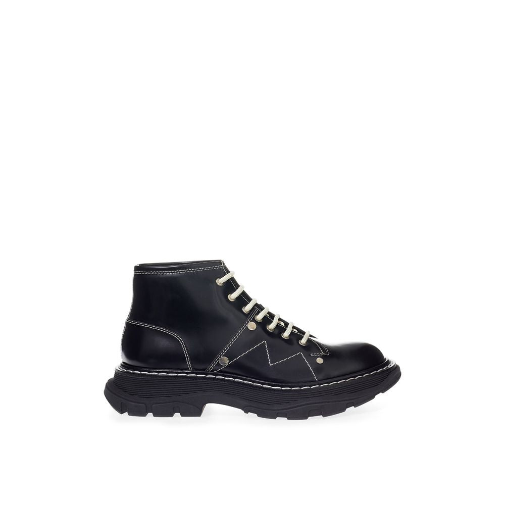 Alexander McQueen Elegant Black Leather Boots